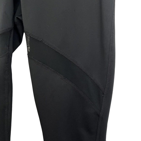 Z By Zella Black with Gold Piping Mesh Cropped Low Rise Leggings - Size XS - Picture 7 of 8